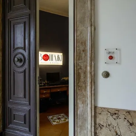 فندق مبيت وإفطار Bohemki: Galleria Umberto I°